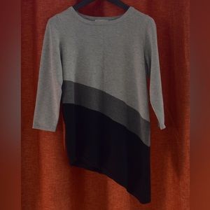 Dressbarn Medium Greyscale Sweater